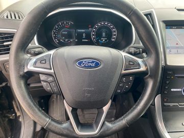 Bild 12 Ford Edge Tit.4x4*ZR-NEU*ACC*LED*PANO*4xSHZ*