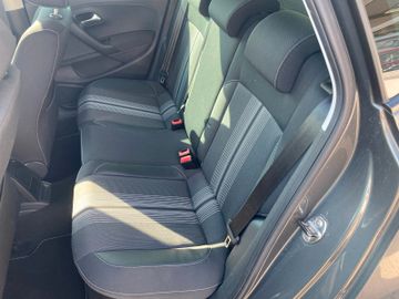 Bild 12 VW Polo V Match*5T*SHZ*KLIMAAUTO*TÜV+SERVICE NEU*