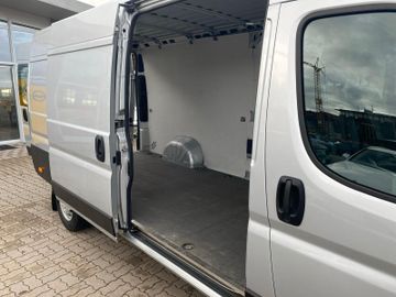 Bild 18 Opel Movano C Kast.L4H2 3,5t VERSTÄ*DAB*VERGL*NAV*KAM
