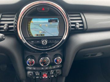 Bild 18 MINI Cooper D Cabrio Cooper D Cabrio*SHZ*NAV*ALLW*CHILI*PDC*LED*