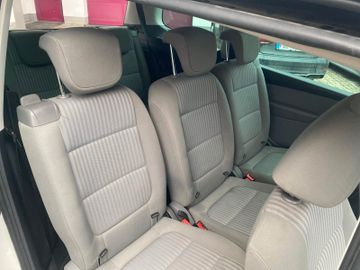 Bild 19 Seat Alhambra Ref.*7-SITZE*PDC V+H*KLIMAAUTO*ALLWETTE