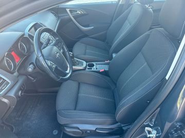 Bild 10 Opel Astra J Lim. 4-trg. 150 Jahre*SHZ*LENK-HZ*PDC*