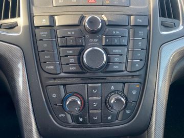 Bild 11 Opel Cascada Edit*SHZ*LENKR.-HZ*TEMPOM*PDC v+h*TÜV